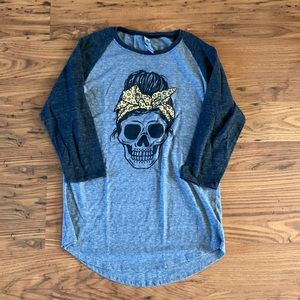 Instant Message Women’s Skull 3/4 Sleeve T